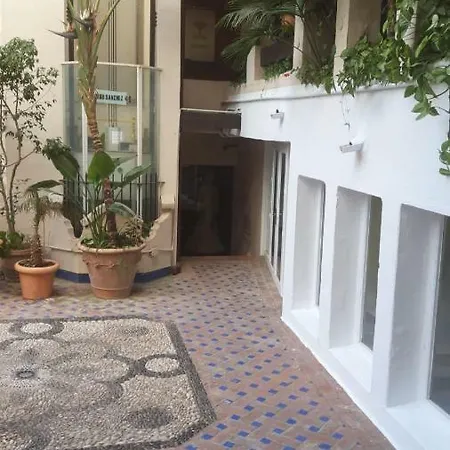 Apartment Apartamento Gran 6 *